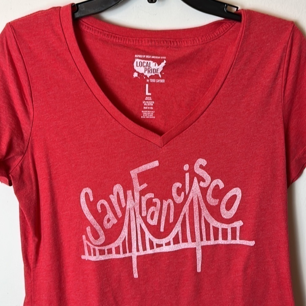 🌸 Local Pride San Francisco top tee. Size large. - Picture 2 of 7